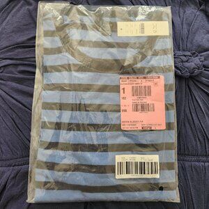 **NWT** J. Crew delphinium navy and vanna stripe Broken in Jersey Puff Sleeve